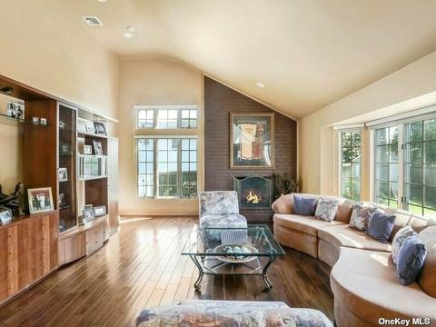 1063 Oak Forest Dr, Morrow, OH 45152 photo 6