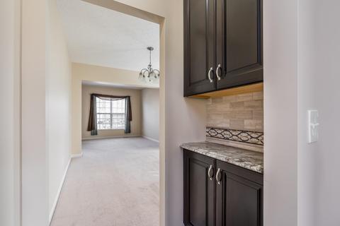 965 Apple Gate, Cincinnati, OH 45245 photo 3