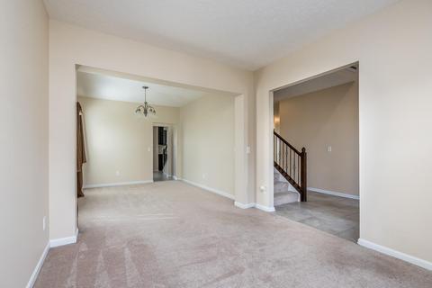 965 Apple Gate, Cincinnati, OH 45245 photo 2