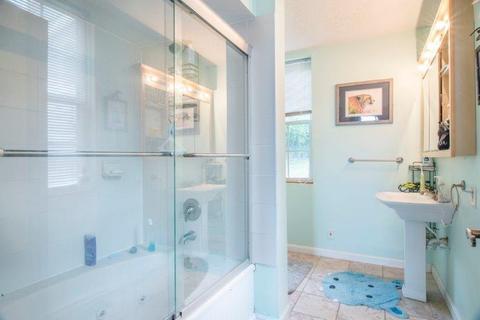 2332 Gladstone Ave, Cincinnati, OH 45202 photo 14