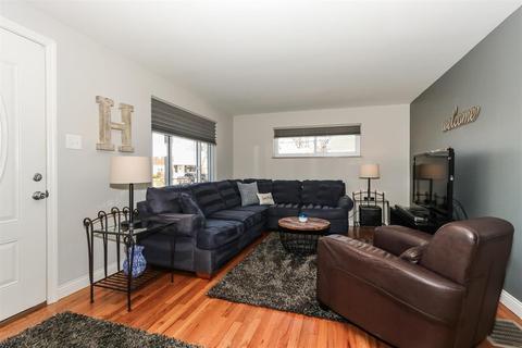 5857 Devon Ct, Cincinnati, OH 45248 photo 4