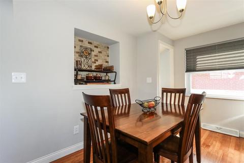 5857 Devon Ct, Cincinnati, OH 45248 photo 7