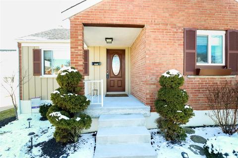 5857 Devon Ct, Cincinnati, OH 45248 photo 3