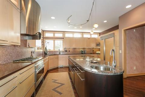 8300 Eagle Ridge Dr, Cincinnati, OH 45243 photo 9