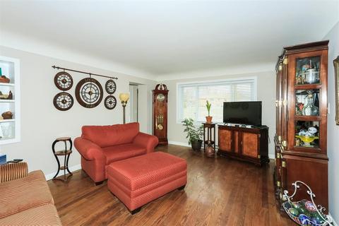 559 Andres Ln, Cincinnati, OH 45244 photo 3