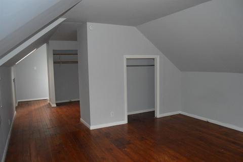 3151 Bishop St, Cincinnati, OH 45220 photo 8