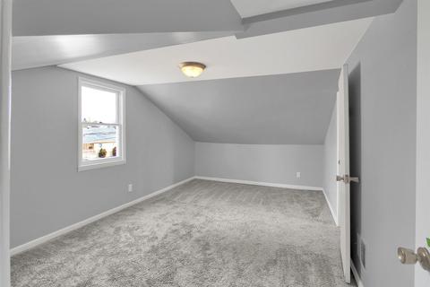 945 Summit Ave, Glendale, OH 45246 photo 19