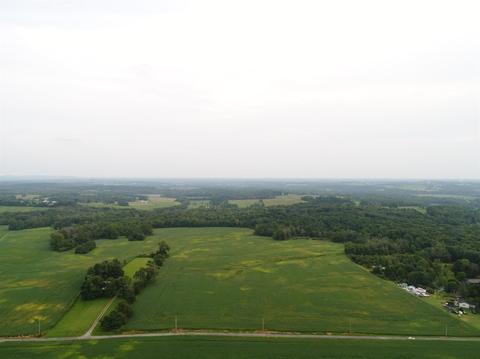 8620 Wright Rd, Liberty Twp, OH 45133 photo 1