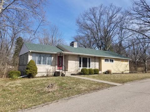 406 Maple St, Aurora, IN 47001 photo 2