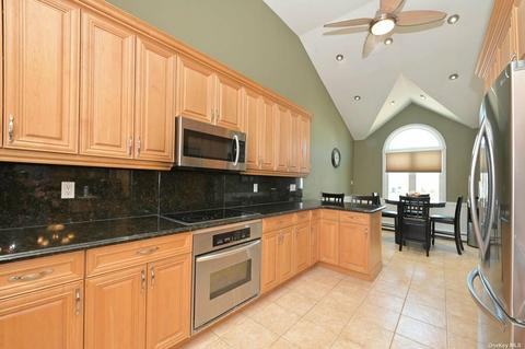 5659 Eagle Creek Ct, Hamilton Township, OH 45039 photo 11