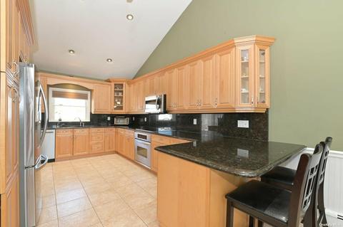 5659 Eagle Creek Ct, Hamilton Township, OH 45039 photo 8