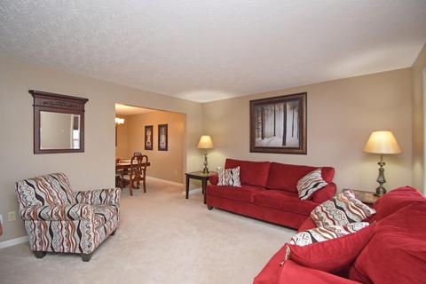 644 Ellen Dr, Cincinnati, OH 45255 photo 2