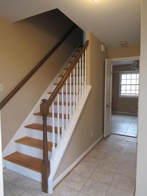 7840 Kimbee Dr, Cincinnati, OH 45244 photo 2