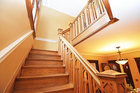 3991 Lowry Ave, Cincinnati, OH 45229 photo 12