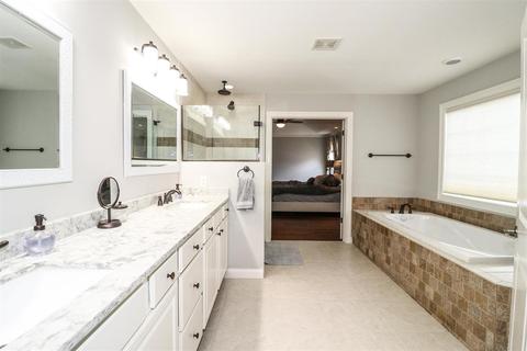 9607 Cooper Ln, Blue Ash, OH 45242 photo 19