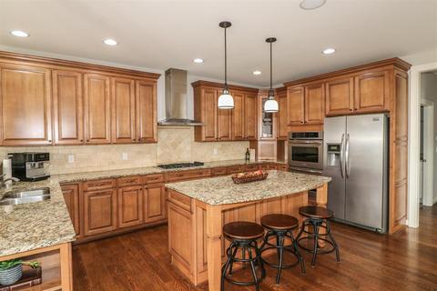 9607 Cooper Ln, Blue Ash, OH 45242 photo 10