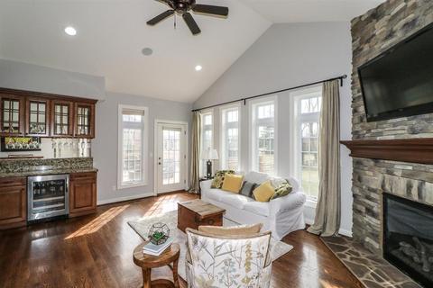 9607 Cooper Ln, Blue Ash, OH 45242 photo 14