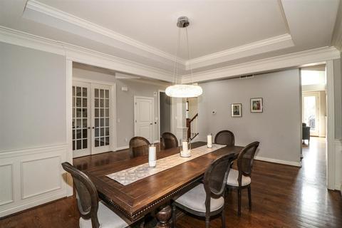 9607 Cooper Ln, Blue Ash, OH 45242 photo 8