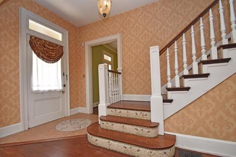 6 Walnut Ave, Wyoming, OH 45215 photo 2