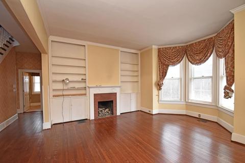 6 Walnut Ave, Wyoming, OH 45215 photo 3