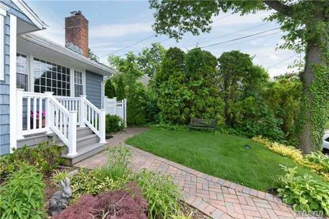 686 Evangeline Rd, Forest Park, OH 45240 photo 2