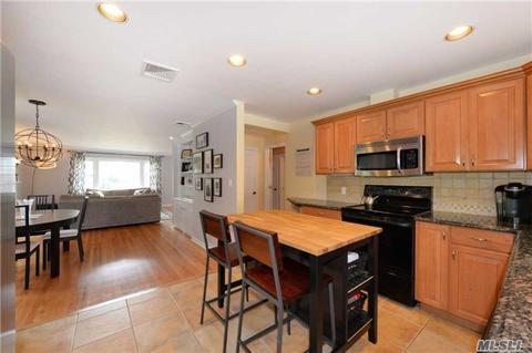 686 Evangeline Rd, Forest Park, OH 45240 photo 10