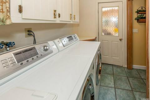 409 Thomas Pointe Ct, Monroe, OH 45050 photo 32