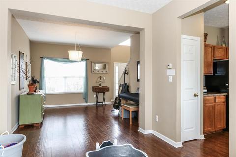 879 Thornton Dr, Morrow, OH 45152 photo 5