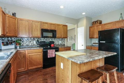 879 Thornton Dr, Morrow, OH 45152 photo 8