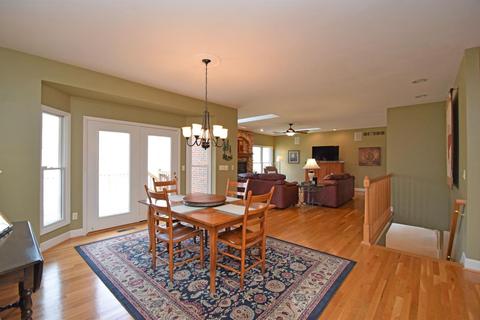 3358 Michelles Whisper, Cincinnati, OH 45245 photo 8