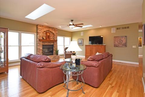 3358 Michelles Whisper, Cincinnati, OH 45245 photo 9