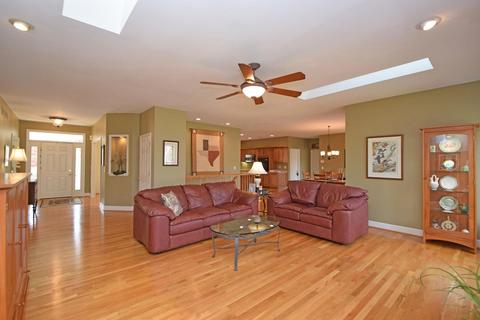 3358 Michelles Whisper, Cincinnati, OH 45245 photo 10