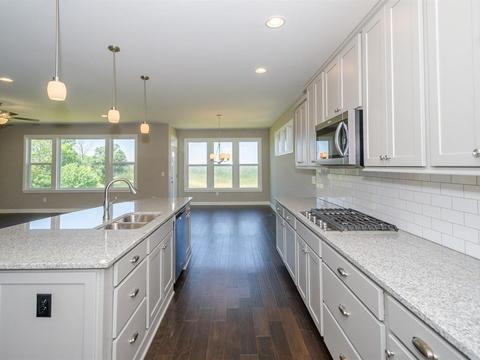7420 Pickway Dr, Cincinnati, OH 45233 photo 3