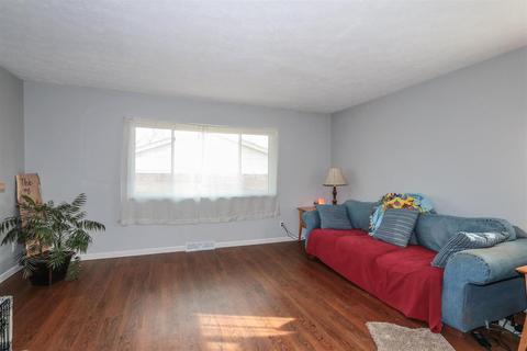 2732 Cornwall Dr, Cincinnati, OH 45231 photo 5