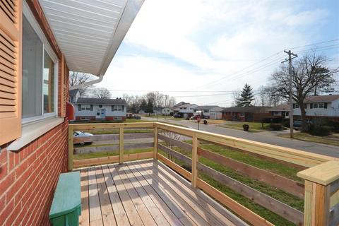 2732 Cornwall Dr, Cincinnati, OH 45231 photo 3