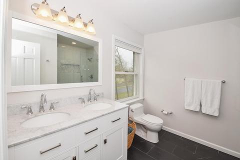 2437 Royalview Ct, Cincinnati, OH 45244 photo 13