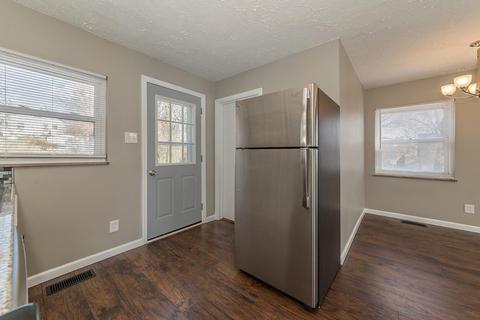 110 Ridgeway Rd, Cincinnati, OH 45216 photo 9