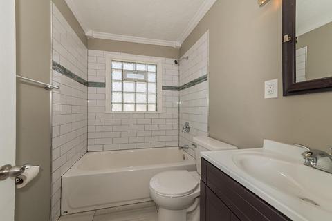 110 Ridgeway Rd, Cincinnati, OH 45216 photo 13
