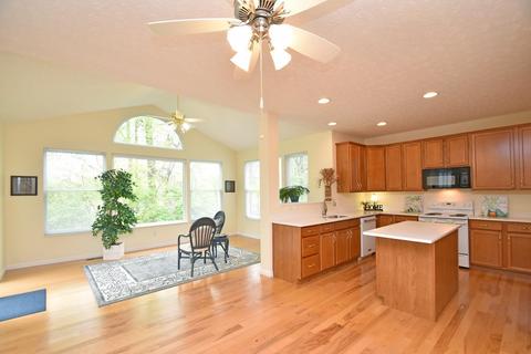 1070 Oak Forest Dr, Morrow, OH 45152 photo 9