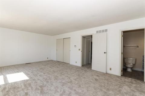 8928 Kemper Rd, Montgomery, OH 45249 photo 15