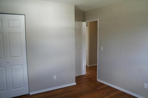 902 Glasgow Dr, Cincinnati, OH 45240 photo 12