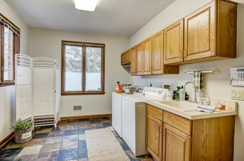 9063 Kemper Rd, Montgomery, OH 45249 photo 12