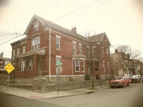 1215 Bates Ave, Cincinnati, OH 45225 photo 5