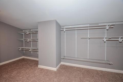 2938 Hackberry St, Cincinnati, OH 45206 photo 10