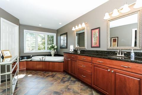 8147 Startinggate Ln, Cincinnati, OH 45249 photo 16