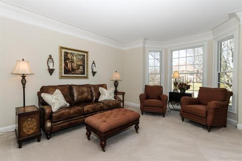 8147 Startinggate Ln, Cincinnati, OH 45249 photo 5