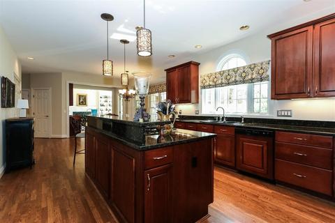 8147 Startinggate Ln, Cincinnati, OH 45249 photo 9
