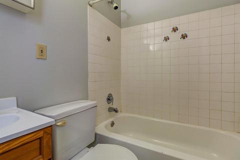 440 Warner St, Cincinnati, OH 45219 photo 9