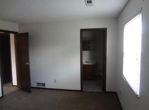 712 Gordon Smith, Hamilton, OH 45013 photo 5