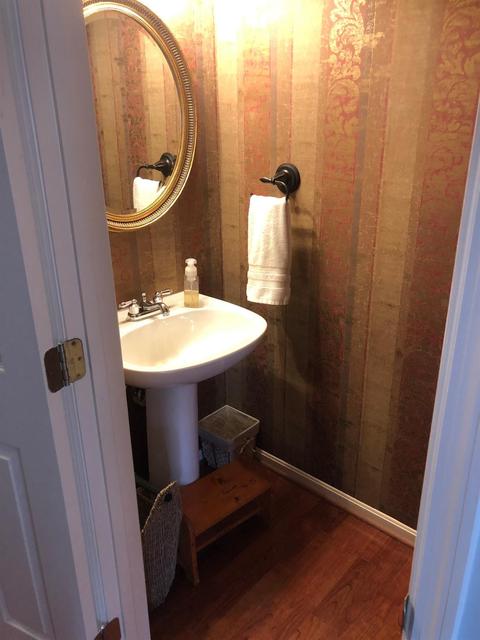 9669 Fallshill Cir, Cincinnati, OH 45231 photo 3